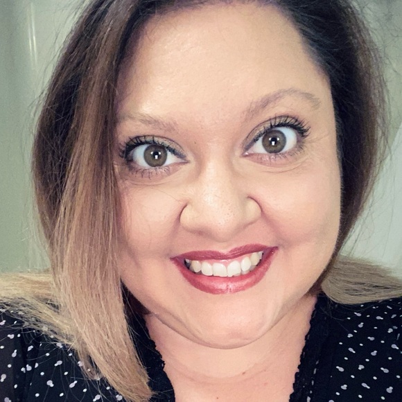 Meet your Posher, Jessica - Picture 7 of 11